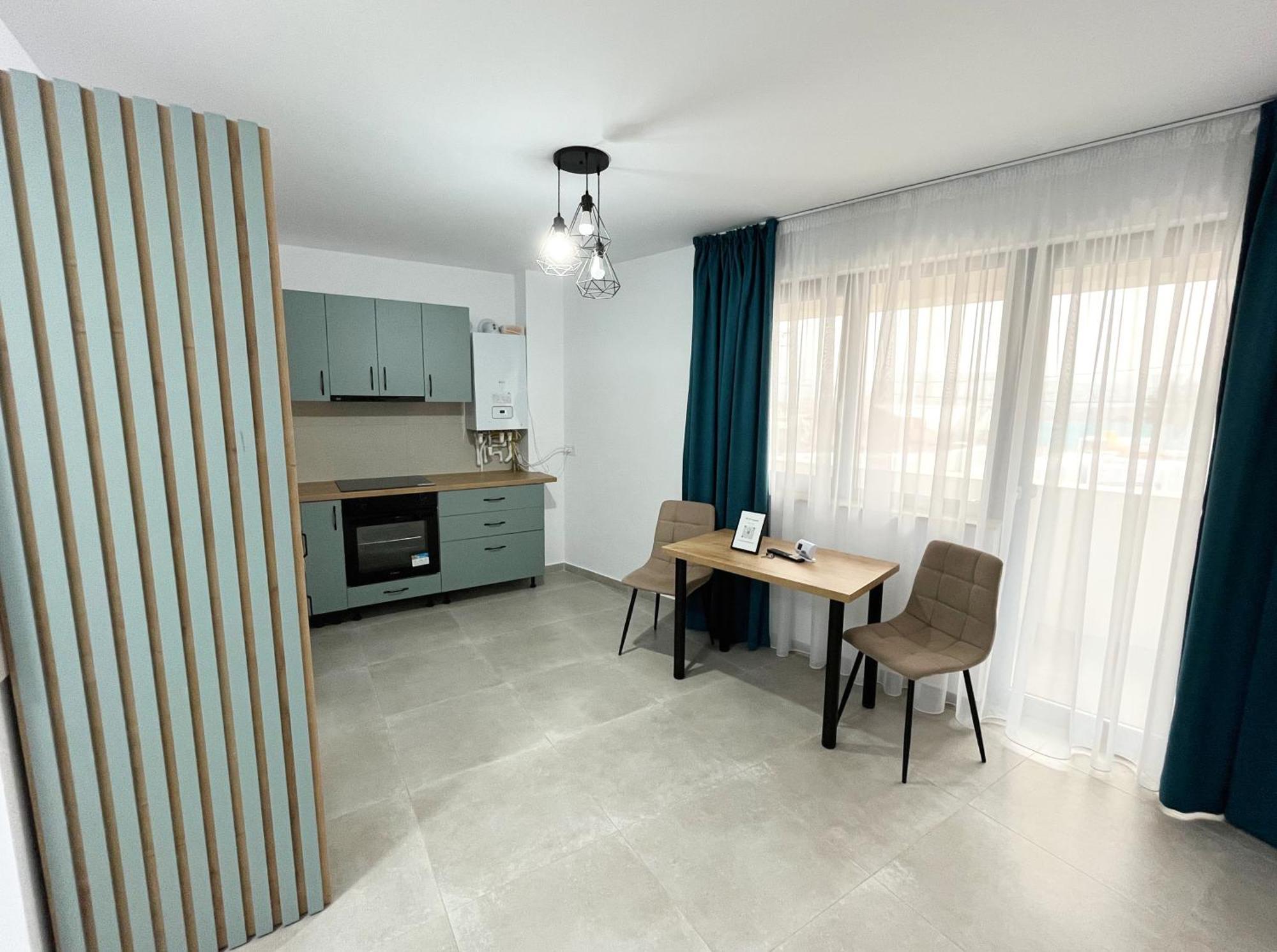 Confort Aparthotel Iasi Buitenkant foto