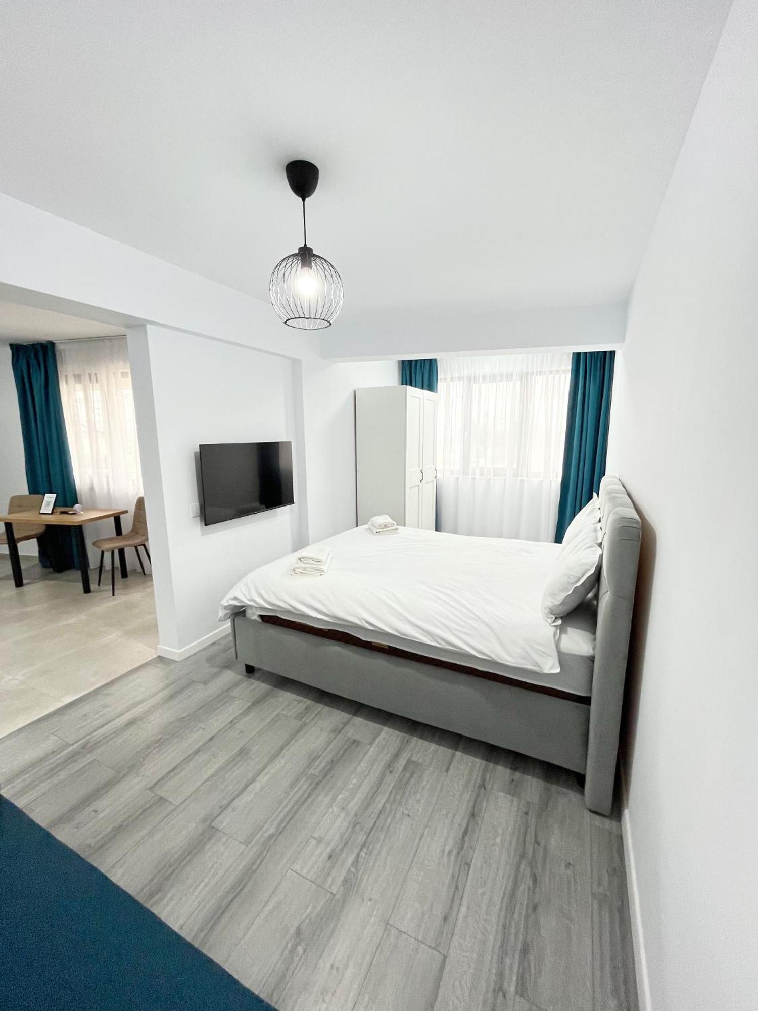 Confort Aparthotel Iasi Buitenkant foto