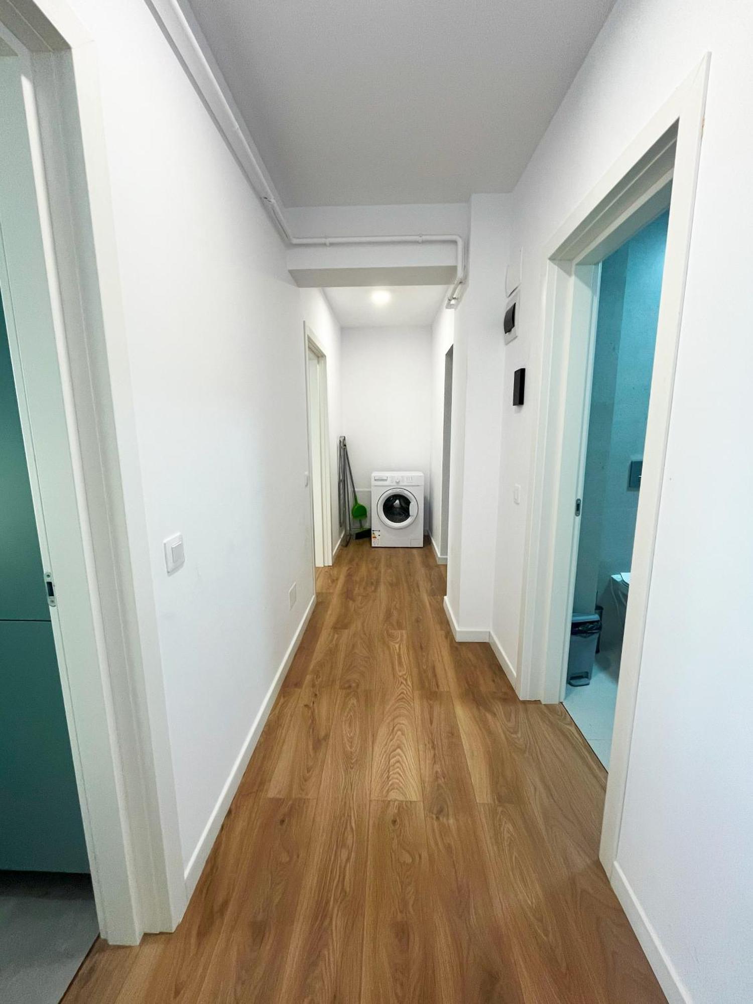 Confort Aparthotel Iasi Buitenkant foto